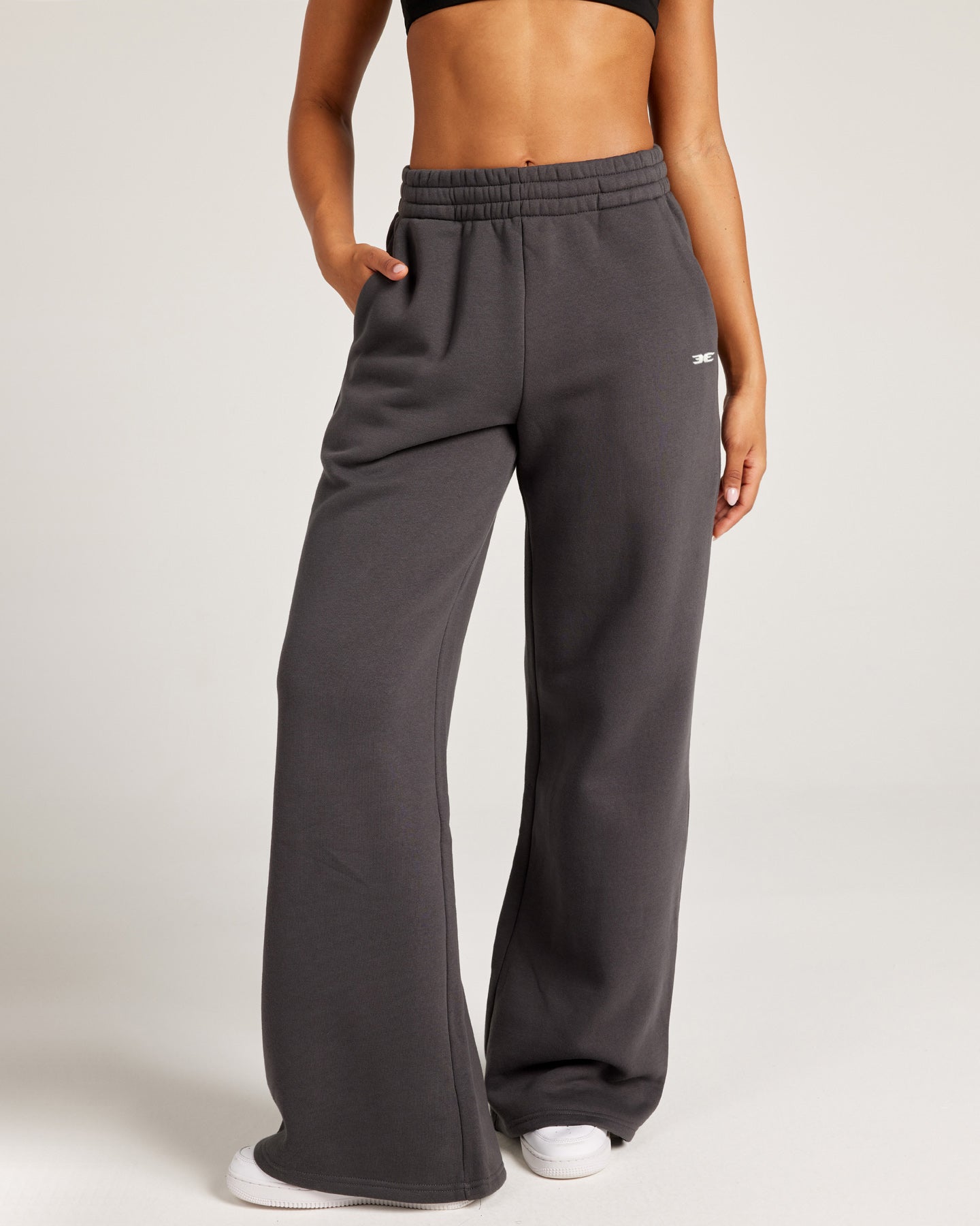 Omni Wide Leg Trackpants - Charcoal